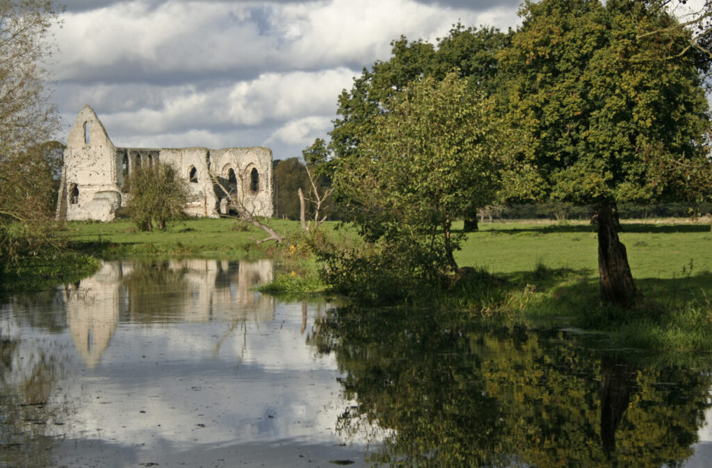 Waverley abbey ruins River Wey surrey England